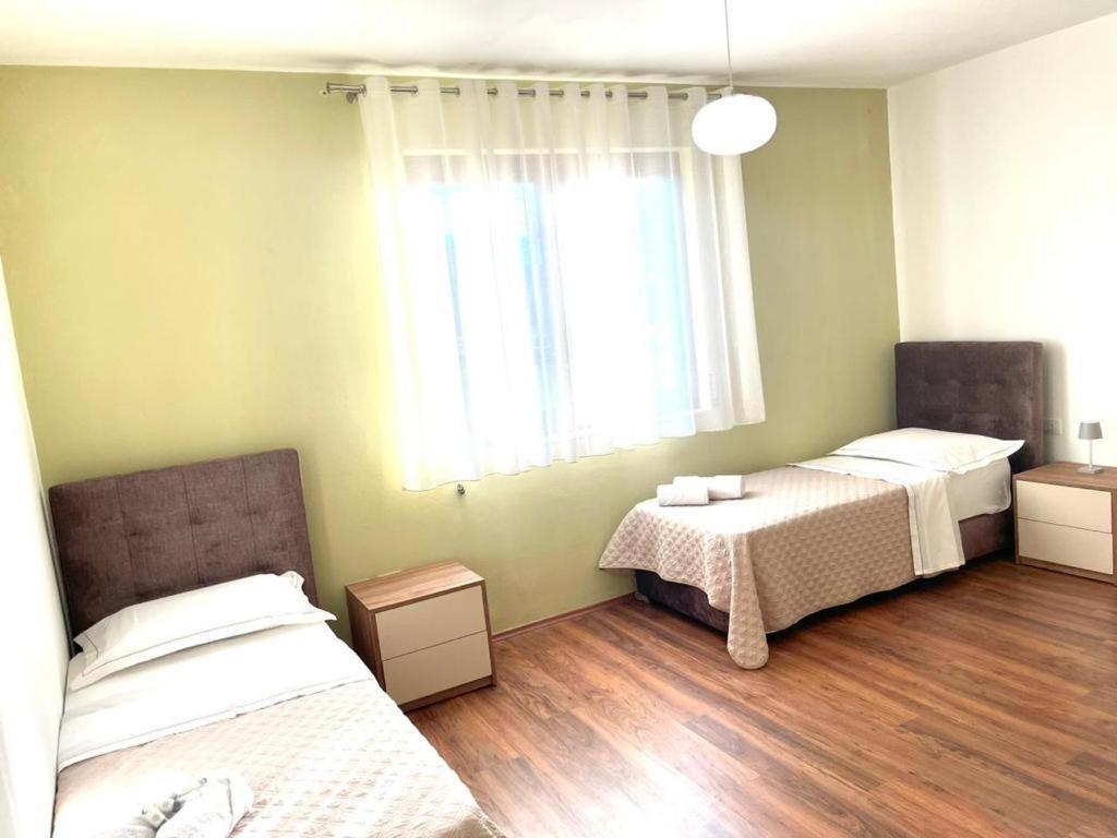 Premium Apartments Shkodër Esterno foto